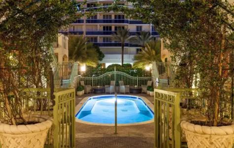 Sun Harbour Boutique - 9