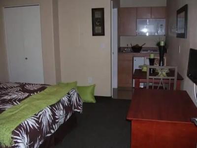 Legacy Suites Extended Stay - 1