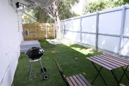 Courtyard Miami - 15