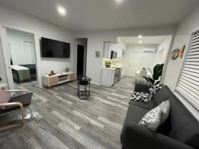 Courtyard Miami - 31