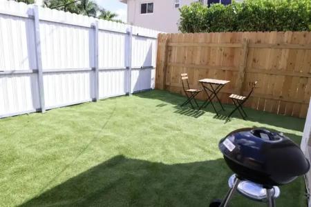 Courtyard Miami - 14