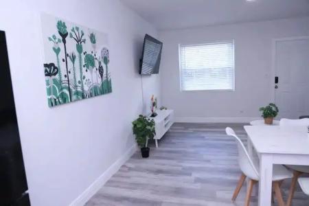 Courtyard Miami - 42