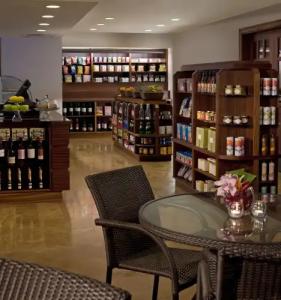 Koloa Landing Resort at Poipu, Autograph Collection - 36