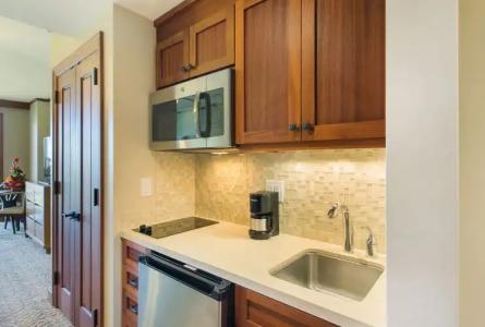 Koloa Landing Resort at Poipu, Autograph Collection - 24