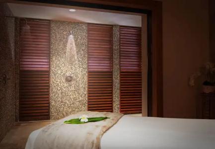 Koloa Landing Resort at Poipu, Autograph Collection - 5