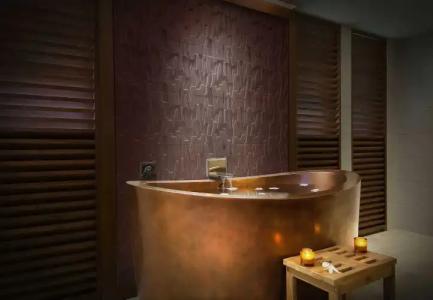 Koloa Landing Resort at Poipu, Autograph Collection - 18