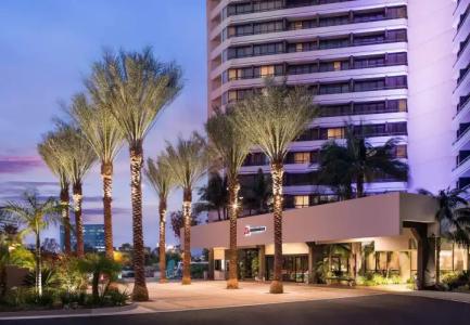 Irvine Marriott - 25