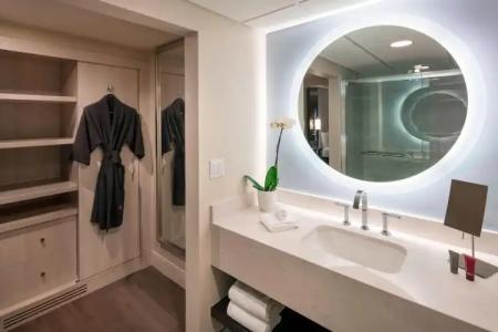 Irvine Marriott - 75