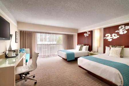 Atrium Orange County - 2