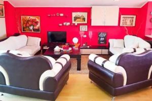 Home Hostel, Shkoder