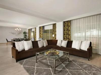 Hyatt Regency Orange County - 70