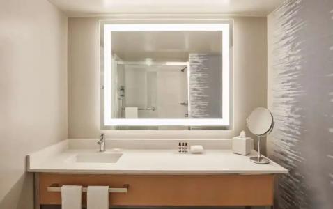 Hyatt Regency Orange County - 37