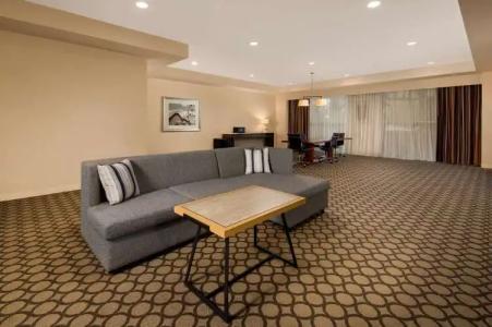 Hyatt Regency Orange County - 47