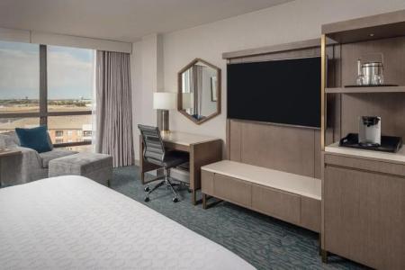 Sheraton Dallas by the Galleria - 36