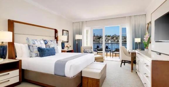 Balboa Bay Resort - 38