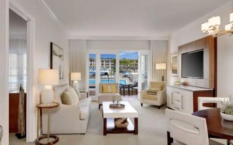 Balboa Bay Resort - 64