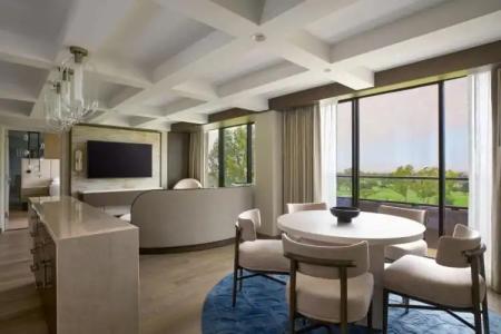 VEA Newport Beach, a Marriott Resort & Spa - 79