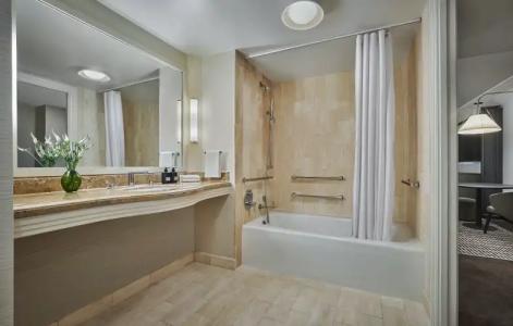 Pendry Newport Beach - 15