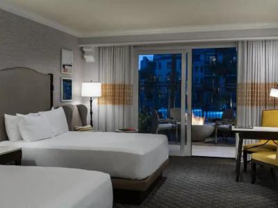 Hyatt Regency Huntington Beach Resort and Spa - 40