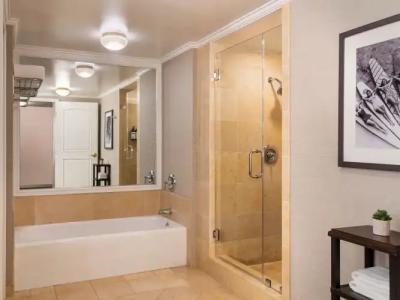 Hyatt Regency Huntington Beach Resort and Spa - 50