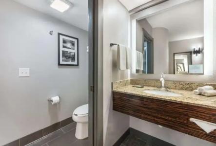 Sleep Inn Miami Airport - 7