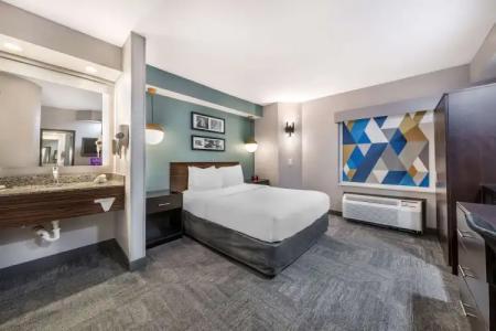 Sleep Inn Miami Airport - 68