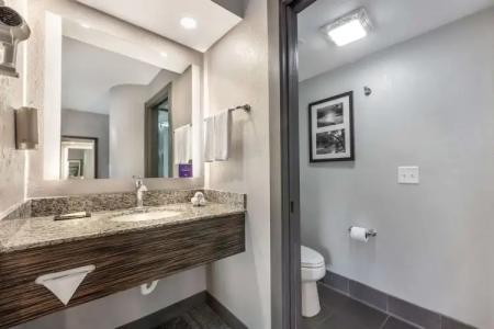 Sleep Inn Miami Airport - 61