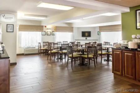 Sleep Inn Miami Airport - 44