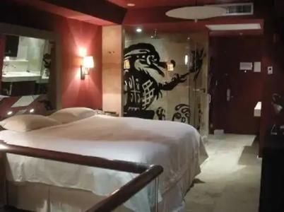 Aladdin - Couples Only - 8