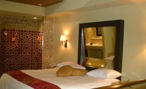 Aladdin - Couples Only - 2