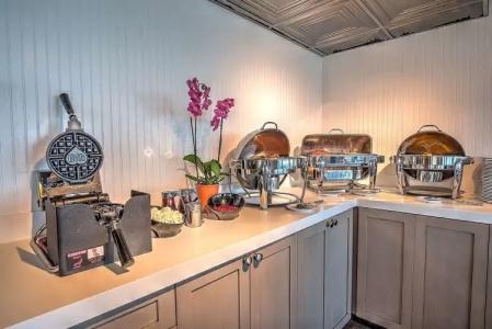 Palm Tree Club Miami - 30