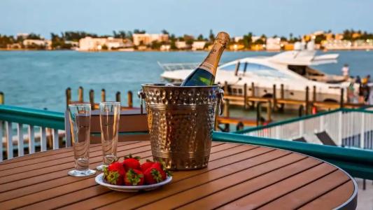 Palm Tree Club Miami - 12