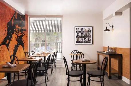 Montrose at Beverly Hills - 10