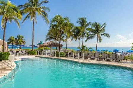 DoubleTree Resort & Spa by Hilton Ocean Point - North Miami Beach - 10