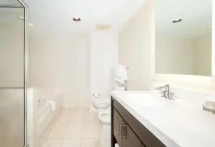 DoubleTree Resort & Spa by Hilton Ocean Point - North Miami Beach - 44