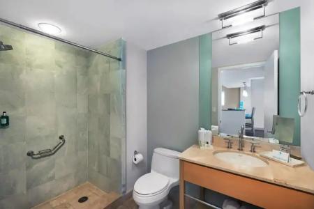 Marenas Resort 2005 - 9