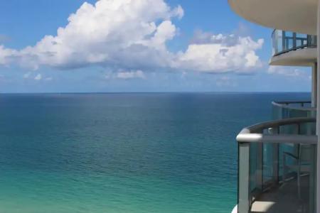 Marenas Resort 2005 - 22