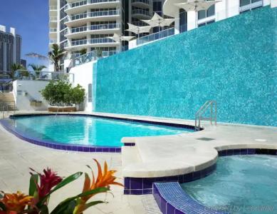 Marenas Resort 2005 - 17