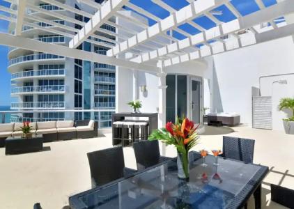 Marenas Resort 2005 - 31