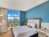 1 Bedroom Deluxe Bayfront Double Suite