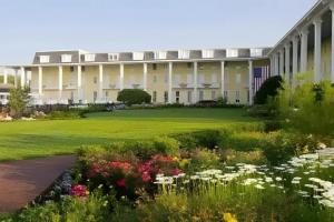 The Beach Club on Madison Avenue, Cape May