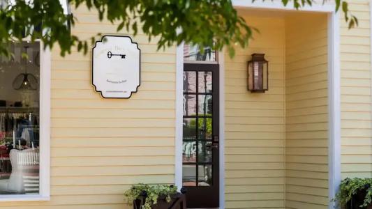 The Beach Club on Madison Avenue - 40