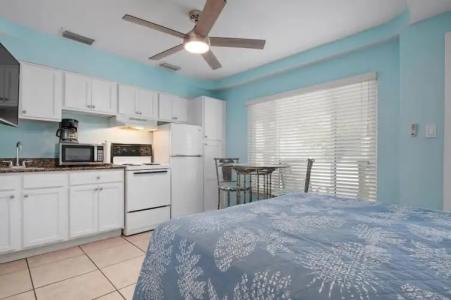 A Beach Retreat - 52