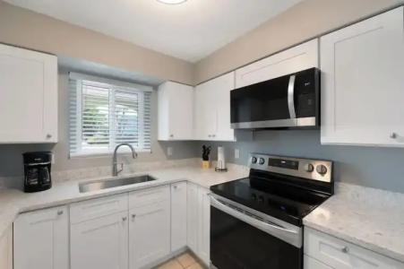 A Beach Retreat - 136