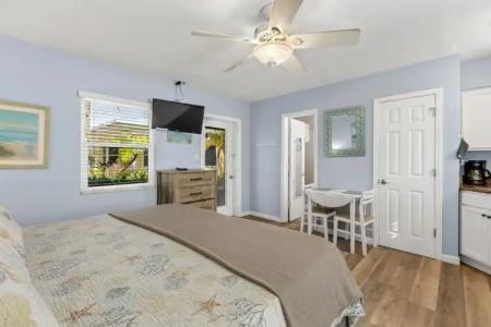 A Beach Retreat - 94