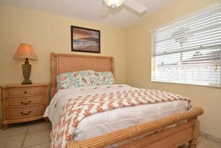 A Beach Retreat - 180