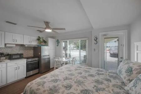 A Beach Retreat - 64