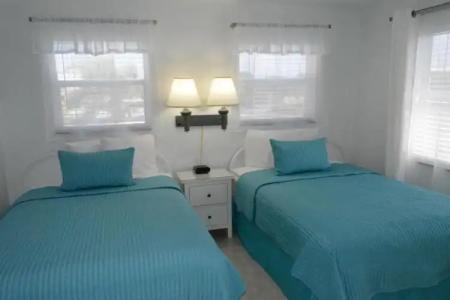 Horizon by the Sea Inn - 59