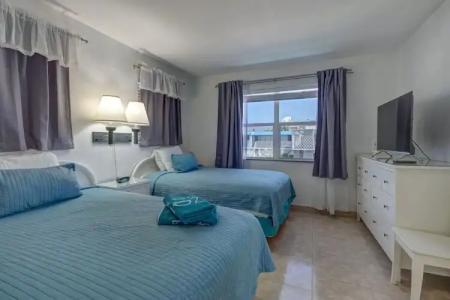 Horizon by the Sea Inn - 45