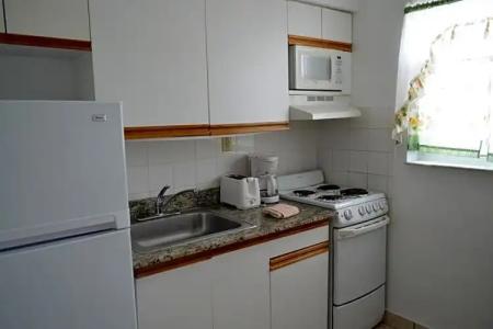 Horizon by the Sea Inn - 38